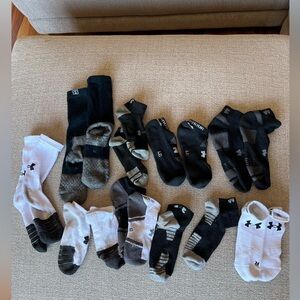 Under Armour Elevate and Resistor socks